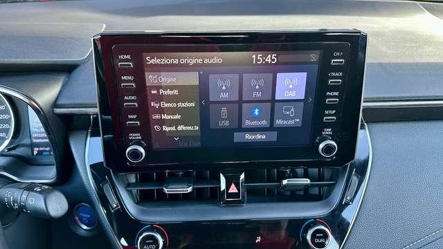 Toyota Corolla 1.8 Hybrid 98CV CVT Business