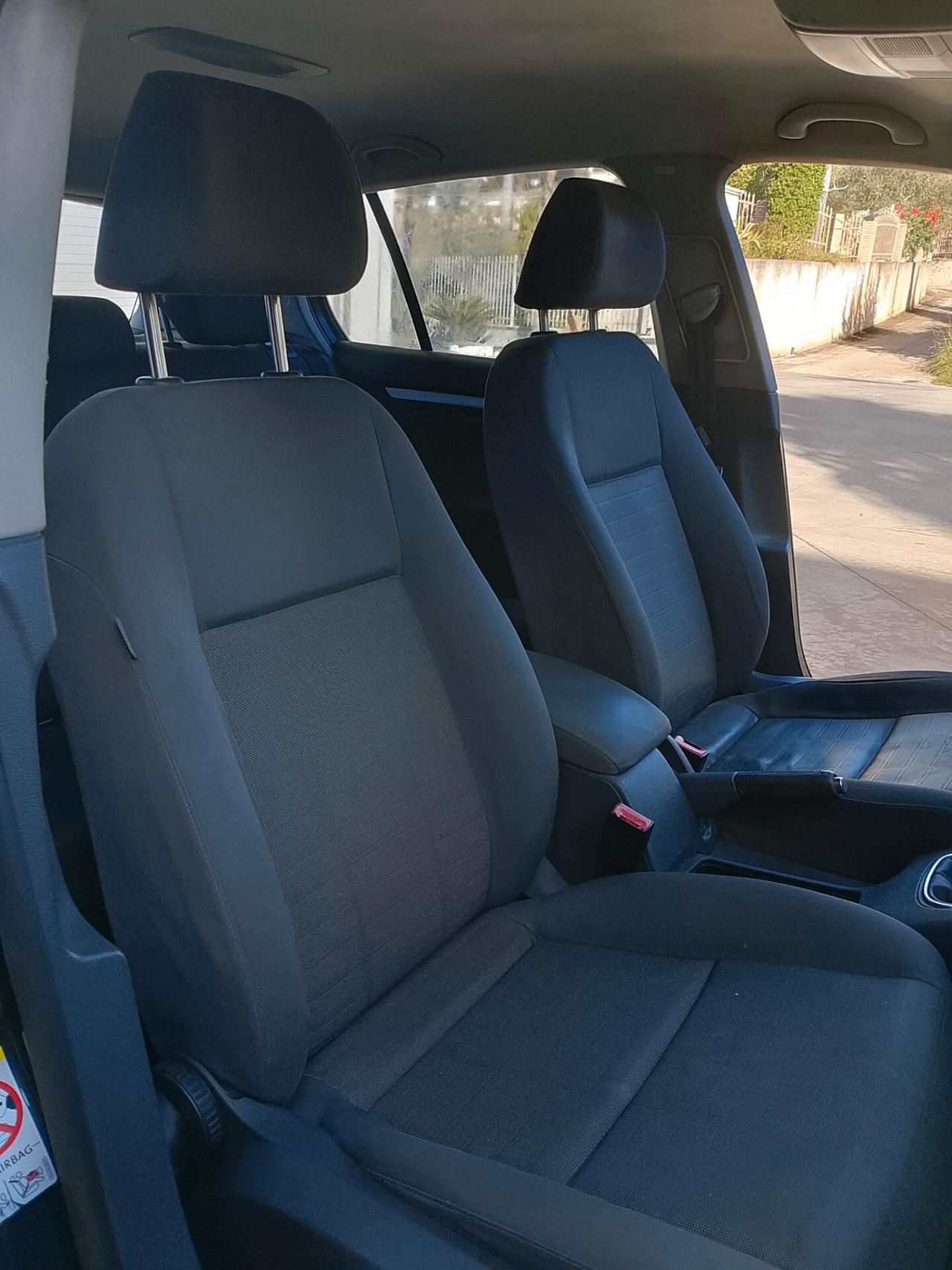 Volkswagen Golf 1.9 TDI DPF 5p. 5m. GT Sport