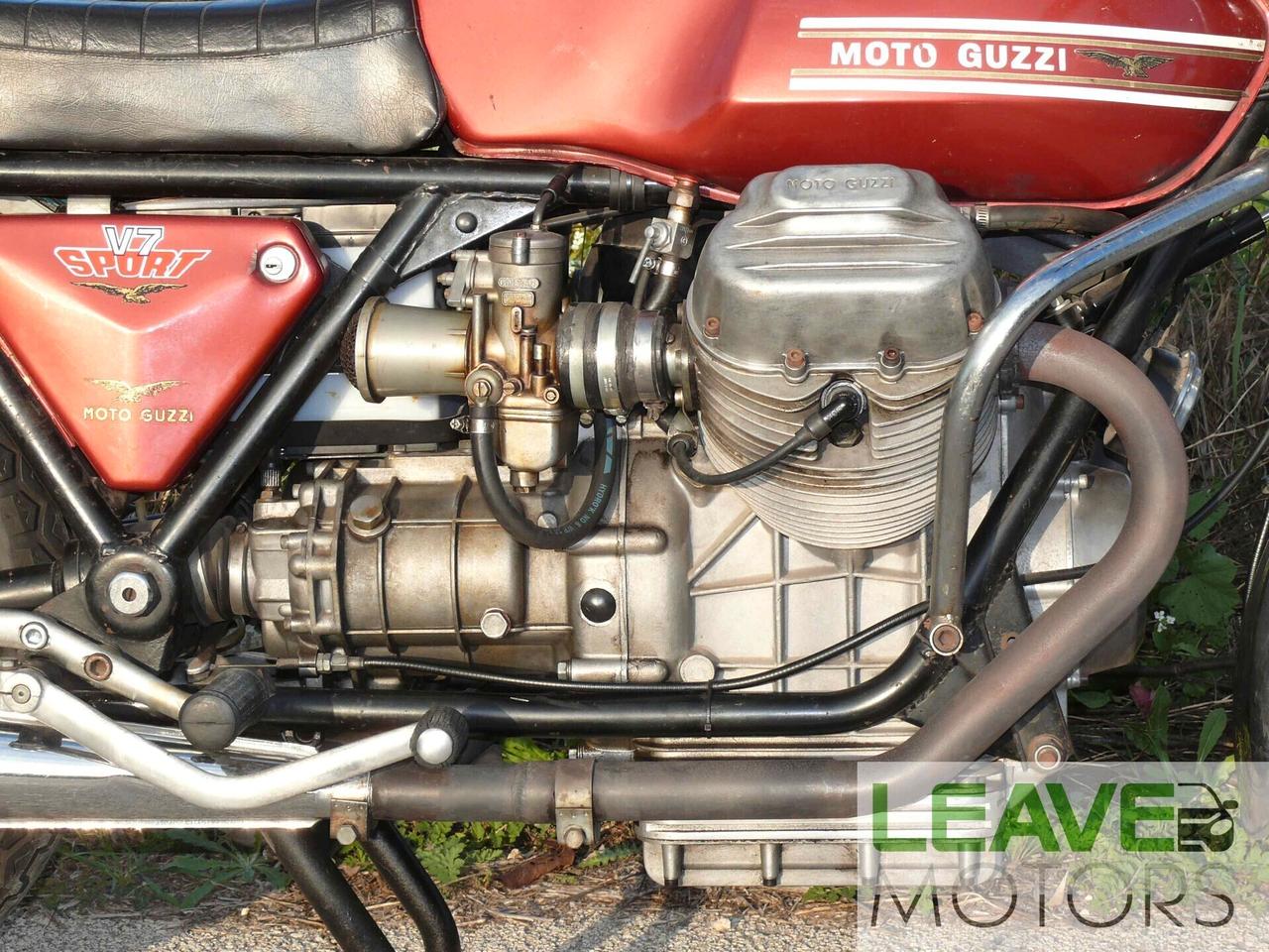 Moto Guzzi V7 SPORT (M1225)