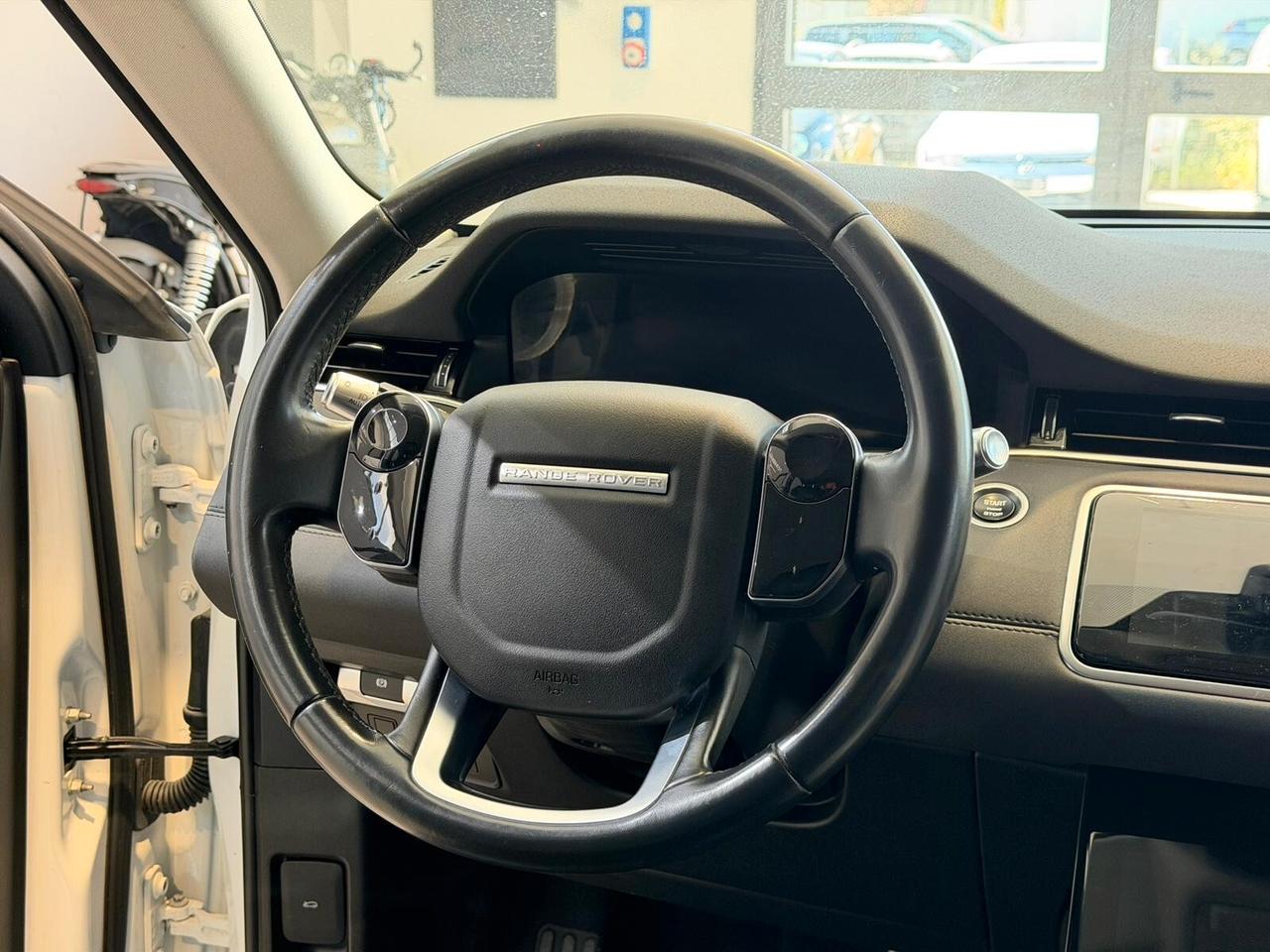 Land Rover Range Evoque 2.0D I4-L.Flw 150CV AWD Aut R-Dynamic HSE