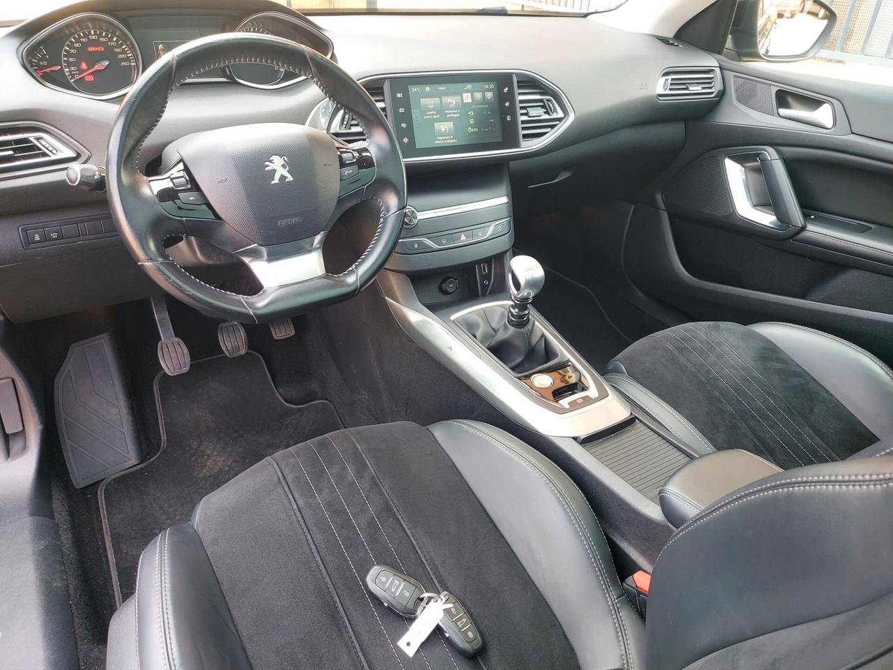 Peugeot 308 BlueHDi 120cv Allure PERFETTA