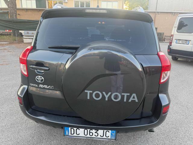 TOYOTA RAV 4 MY23 RAV4 2.2 D-4D 136 CV perfetta di meccanica