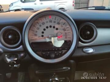 Mini Mini 1.6 16V One (55kW)