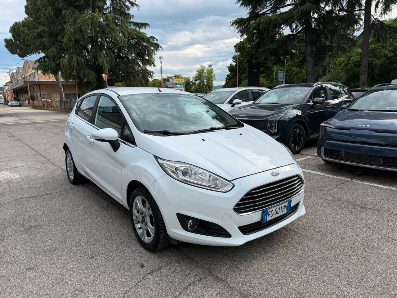 Ford Fiesta 1.4 5p. Bz.- GPL Titanium