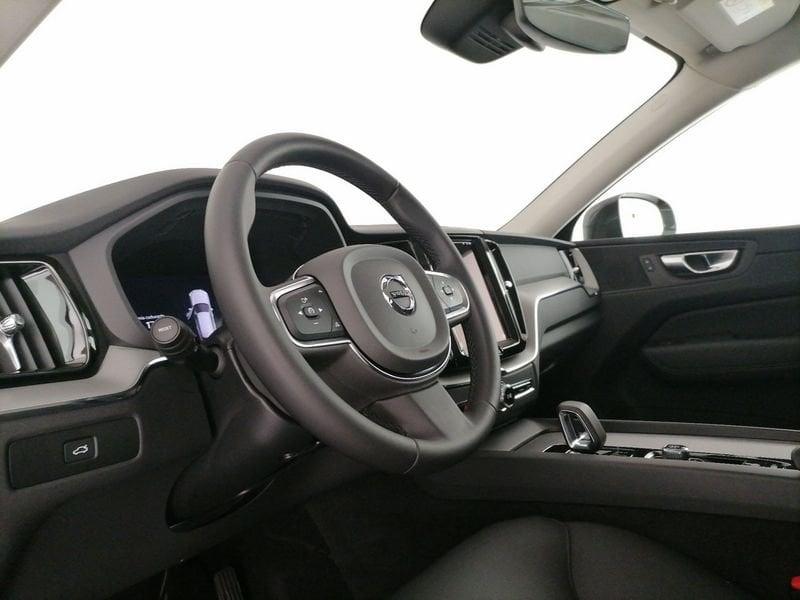 Volvo XC60 2.0 b4 Core auto