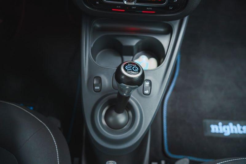 smart fortwo EQ FORTWO CABRIO BRABUS