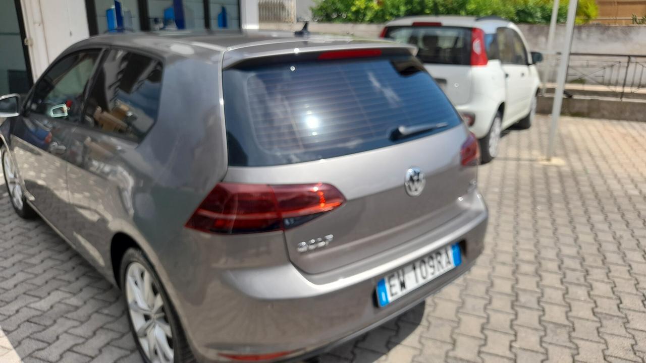 Volkswagen Golf 1.6 TDI DSG 3p. Comfortline BlueMotion Technology