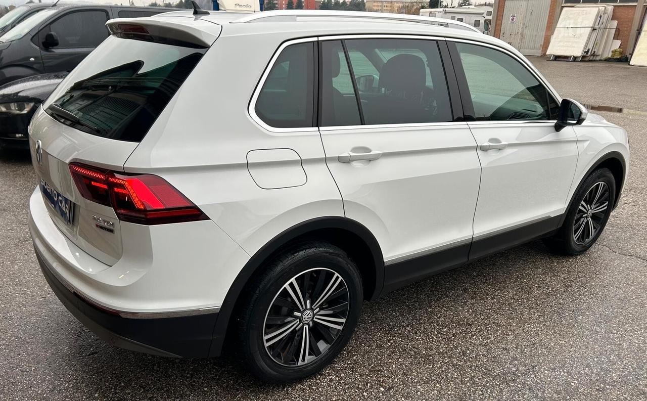Volkswagen Tiguan 2.0 TDI 4MOTION Executive SOLO 34000KM