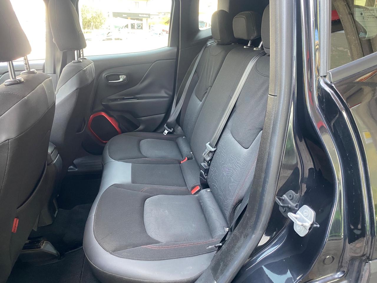 Jeep Renegade 2.0 Mjt 170CV 4WD Active Drive Low Trailhawk