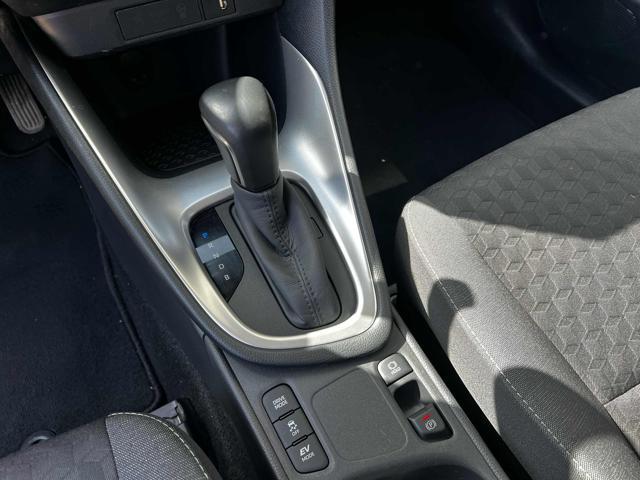 TOYOTA Yaris 1.5 Hybrid 5 porte Trend