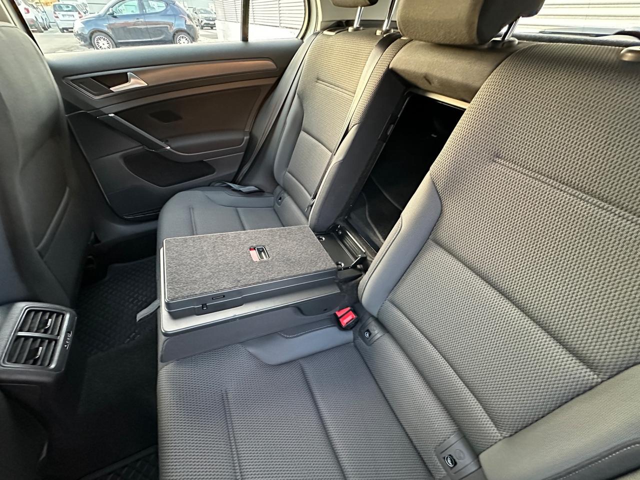 Volkswagen Golf 1.5 TGI DSG 5p. Business BlueMotion Technology METANO