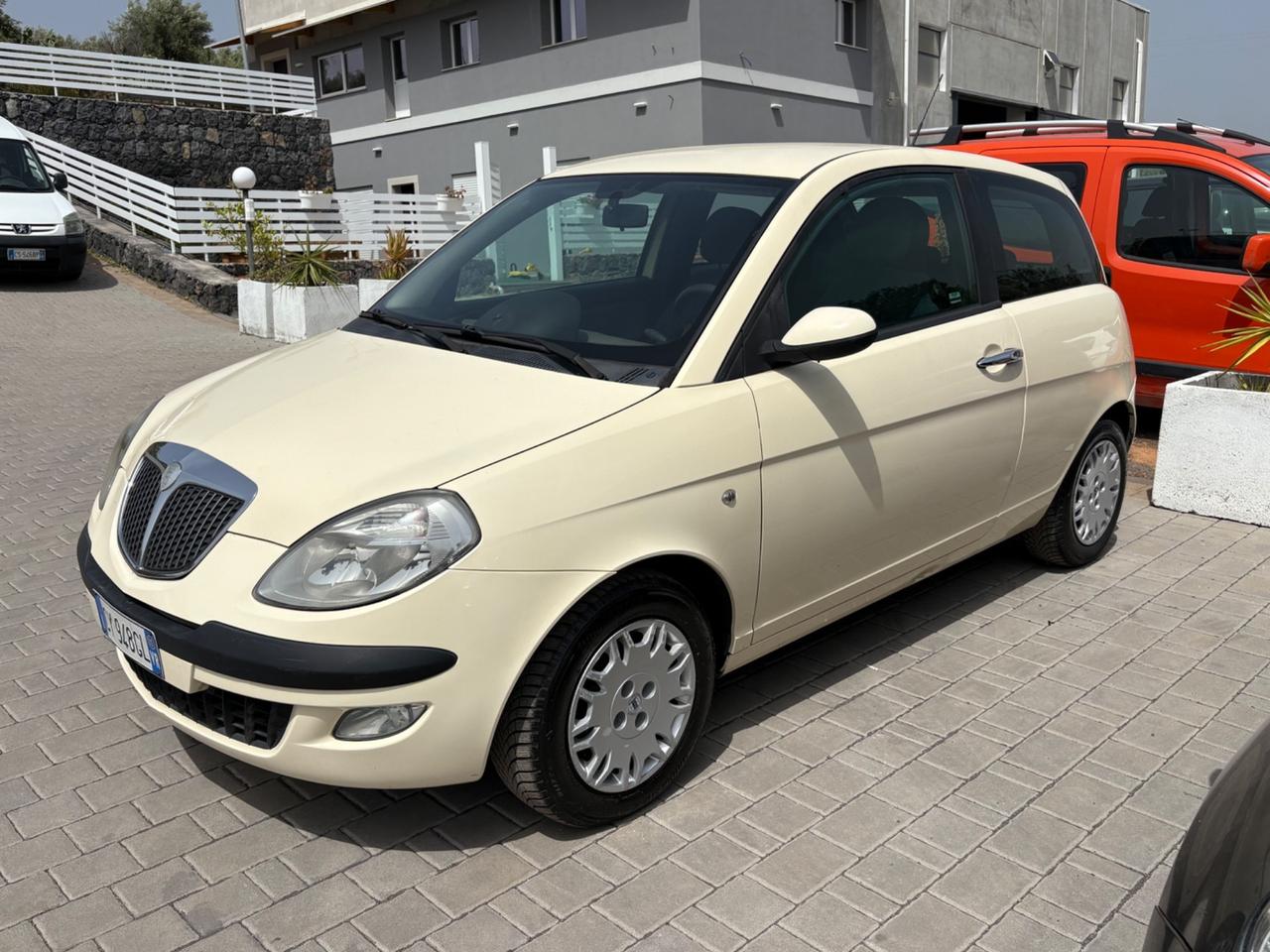 Lancia Ypsilon 1.3 Multijet 16V Argento