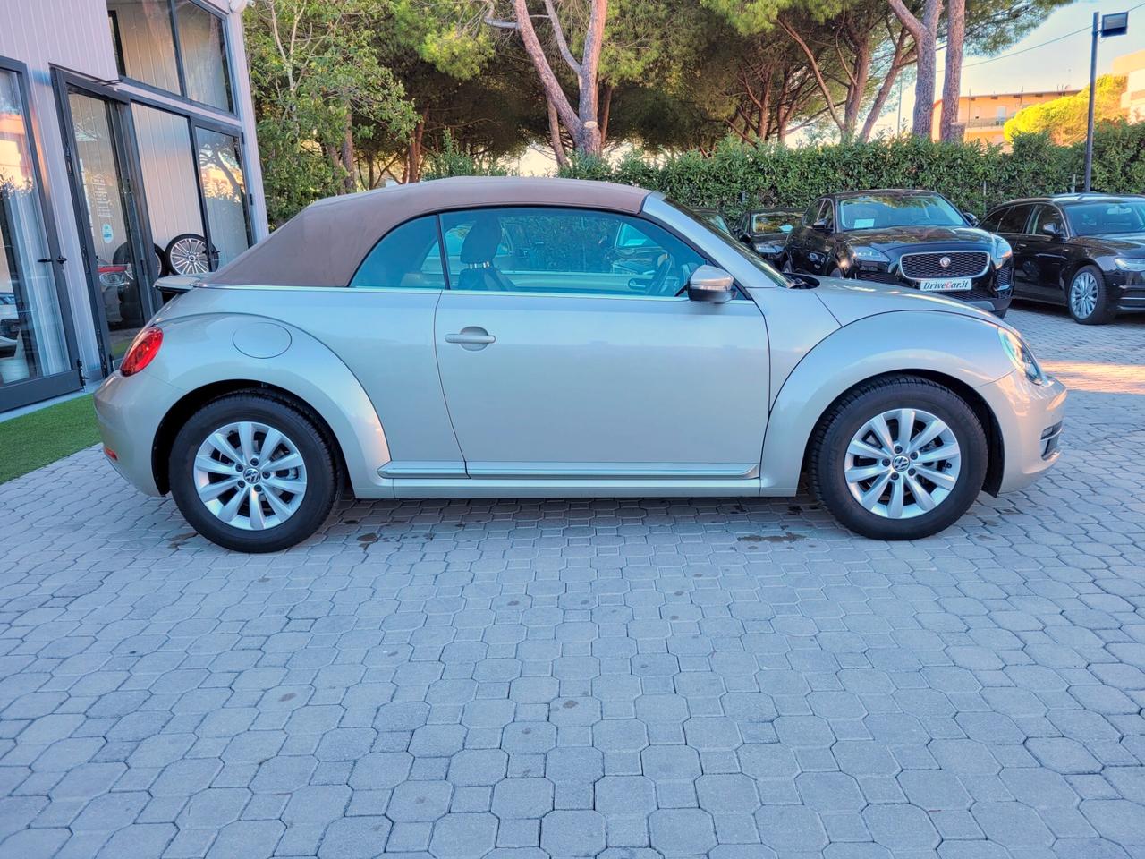 Volkswagen Maggiolino CABRIO 2.0 tdi (DIESEL) 110cv CRUISE BLUETOOTH SENSORI ANT + POST