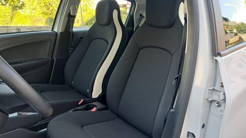 Renault ZOE R110 NAVI/FARI LED BATTERIA DI PROPRIETÀ
