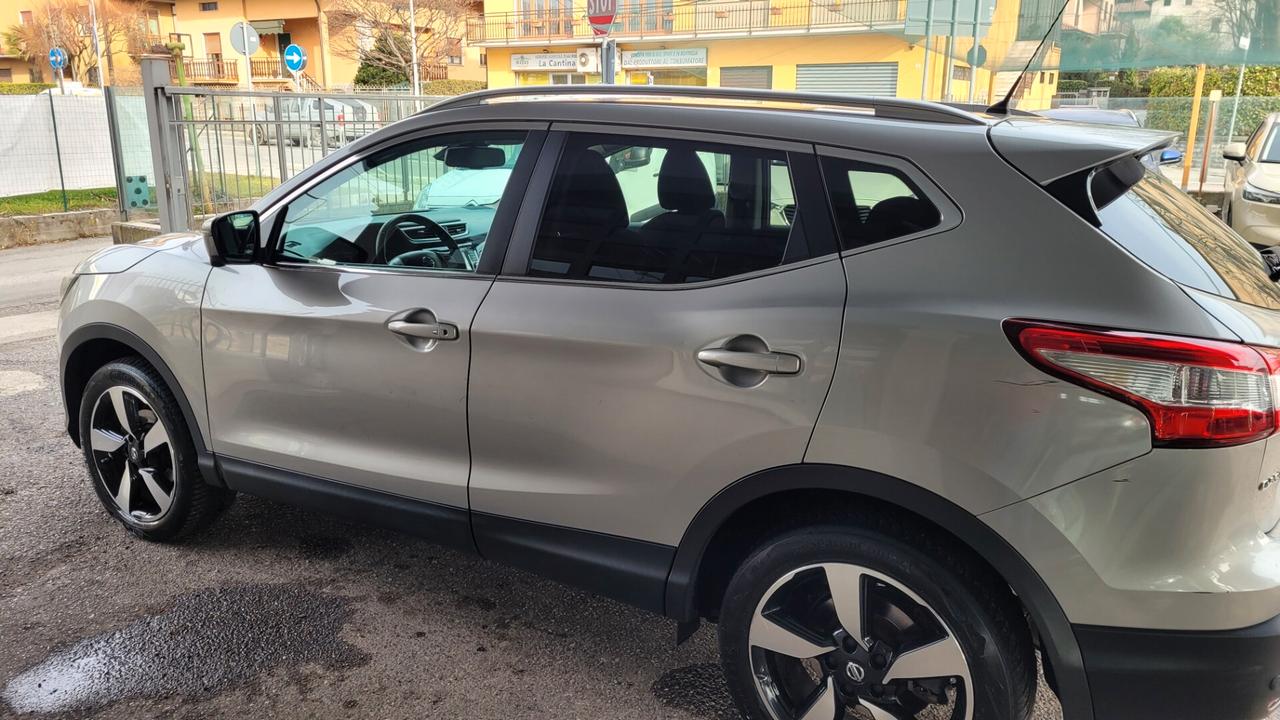 Nissan Qashqai 1.5 dCi Tekna