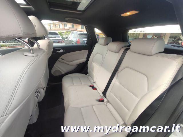 MERCEDES-BENZ B 180 d Automatic Sport