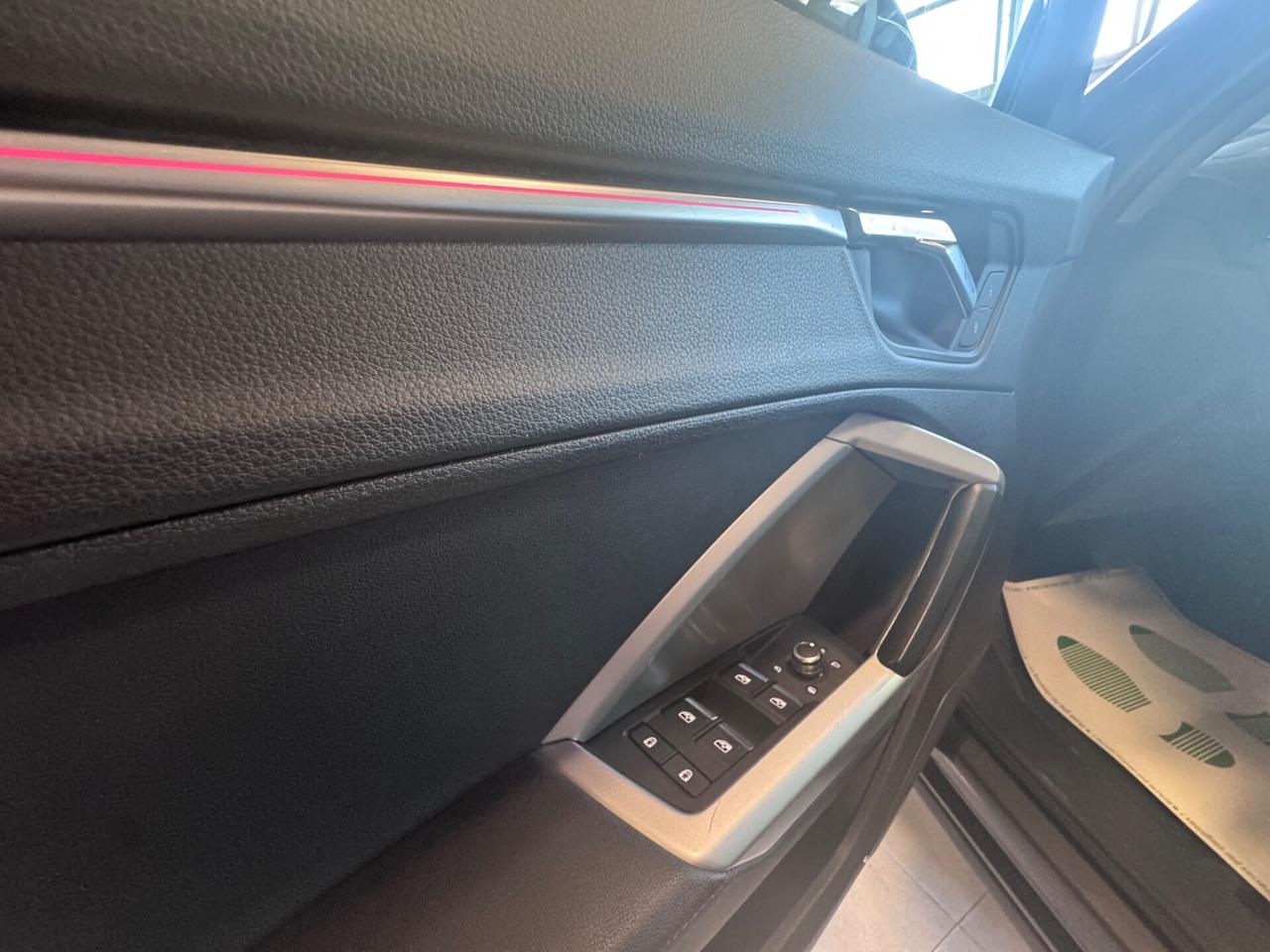 AUDI Q3 SBACK 2.0 TDI SLINE EDITION + TETTO APRIBILE