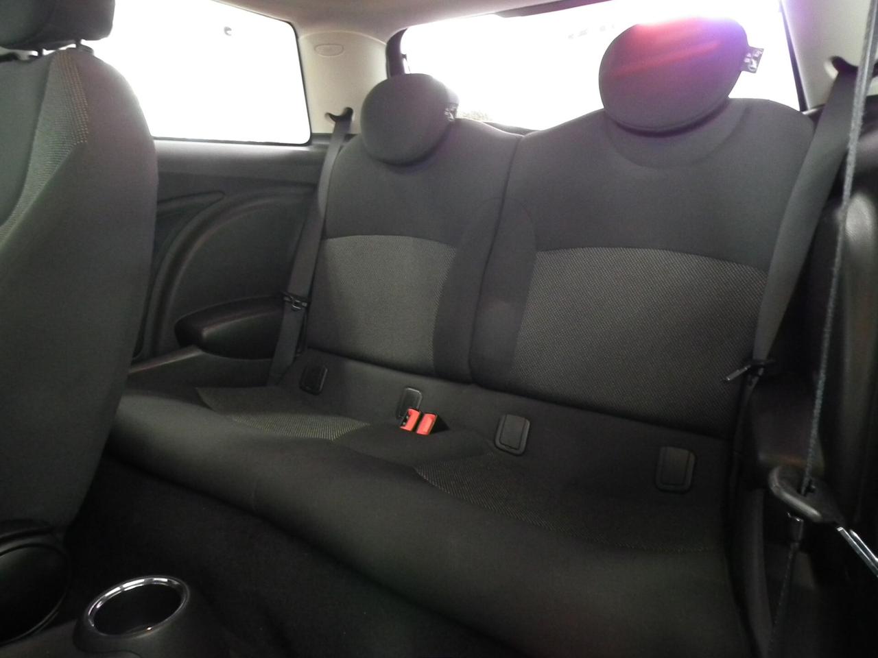 Mini 1.6 BZ EURO 6 ! KM 58.000 ! NEOPATENTATI ! CRUISE CONTROL !