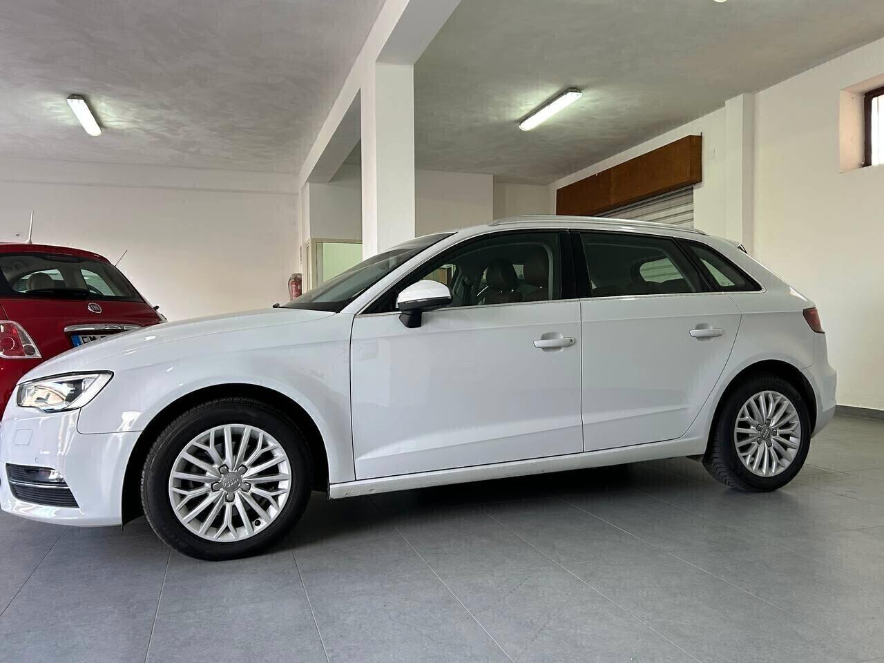 Audi A3 1.6 TDI S tronic Ambiente