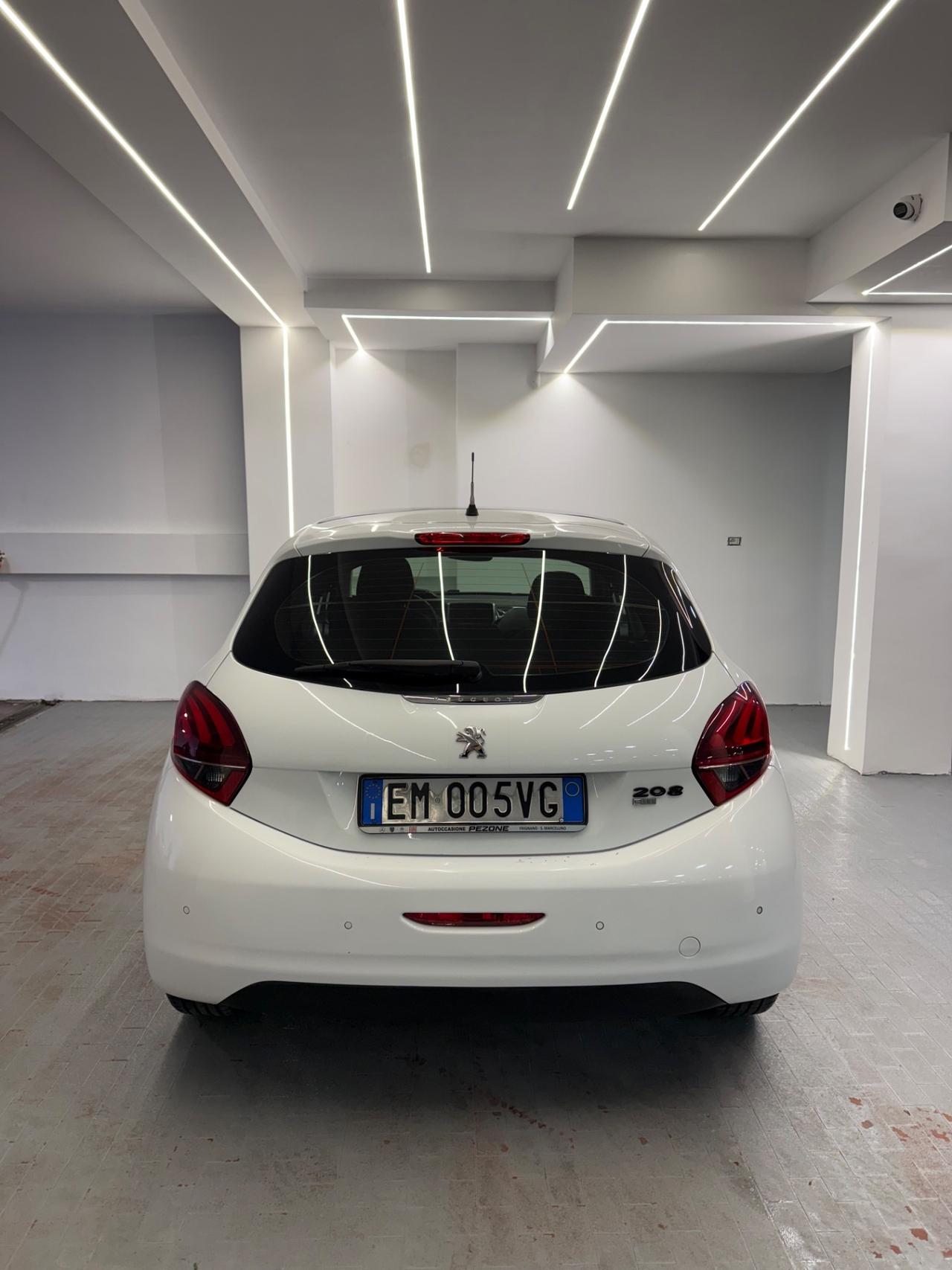 Peugeot 208 1.6 e-HDi 92 CV Stop&Start 5 porte Allure