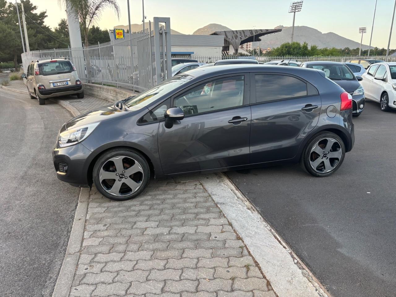 Kia Rio 1.1 CRDi WGT 5p. EX PLUS