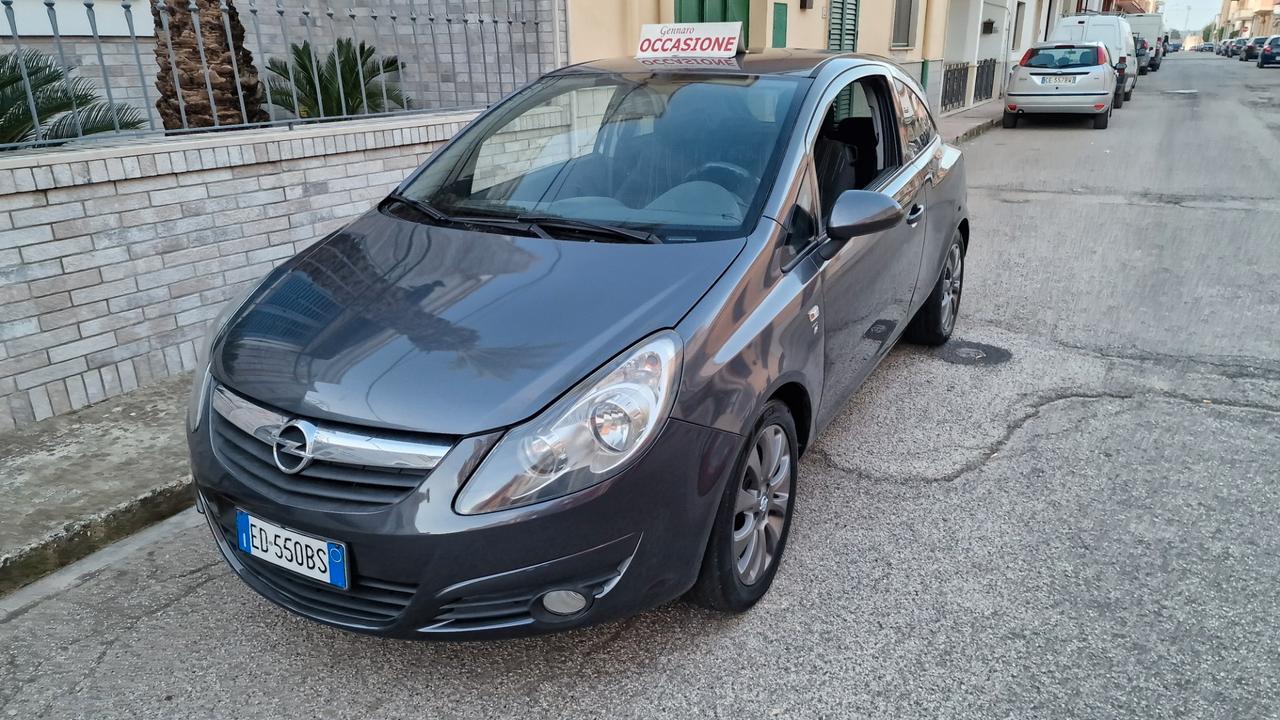 Opel Corsa 1.2 3 porte