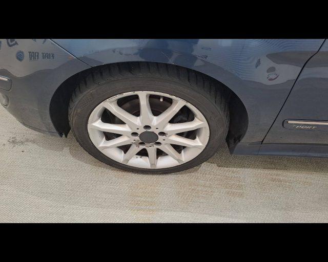 MERCEDES-BENZ B 200 cdi Sport