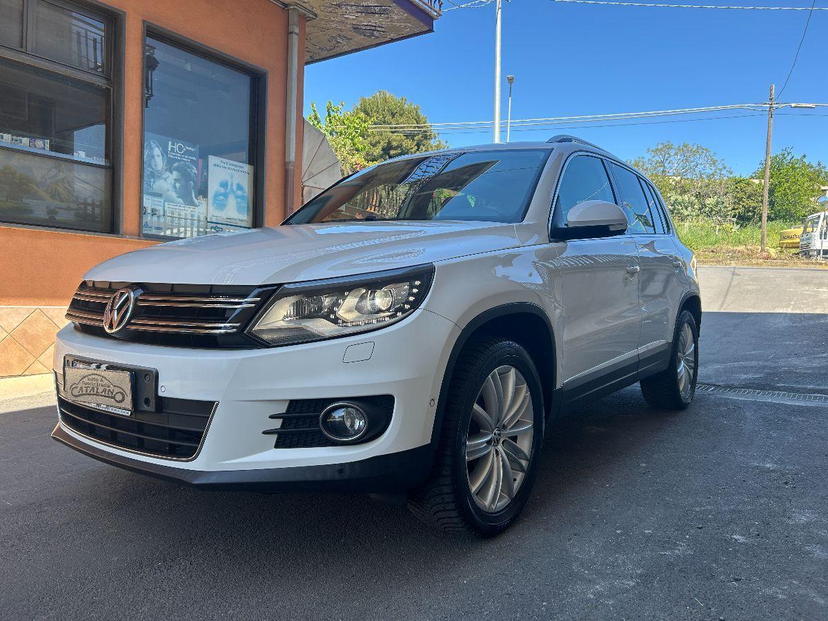VOLKSWAGEN - Tiguan - 2.0 TDI 140 CV Sport & Style BlueMotion Technology