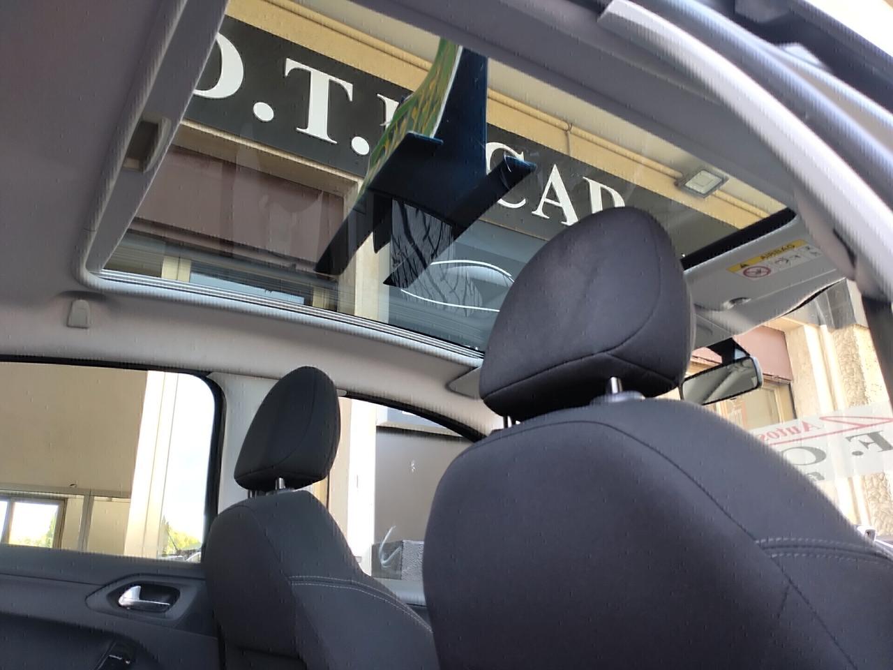 Peugeot 208 1.4 HDi 68 Cavalli 5 porte Allure