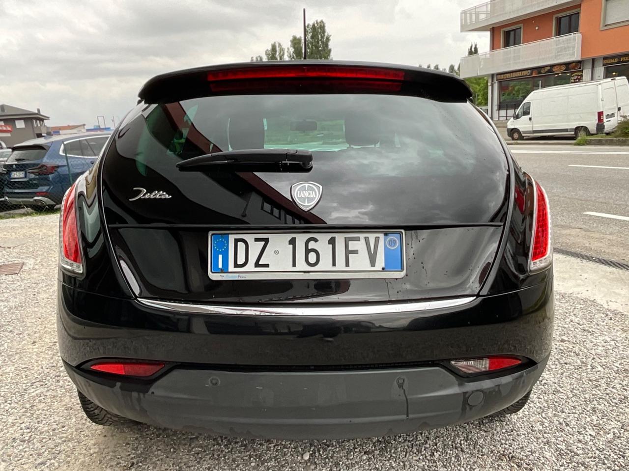 Lancia Delta 1.6 MJT DPF Platino
