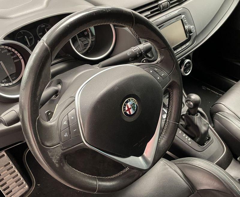 Alfa Romeo Giulietta Giulietta 1750 Turbo TCT Quadrifoglio Verde