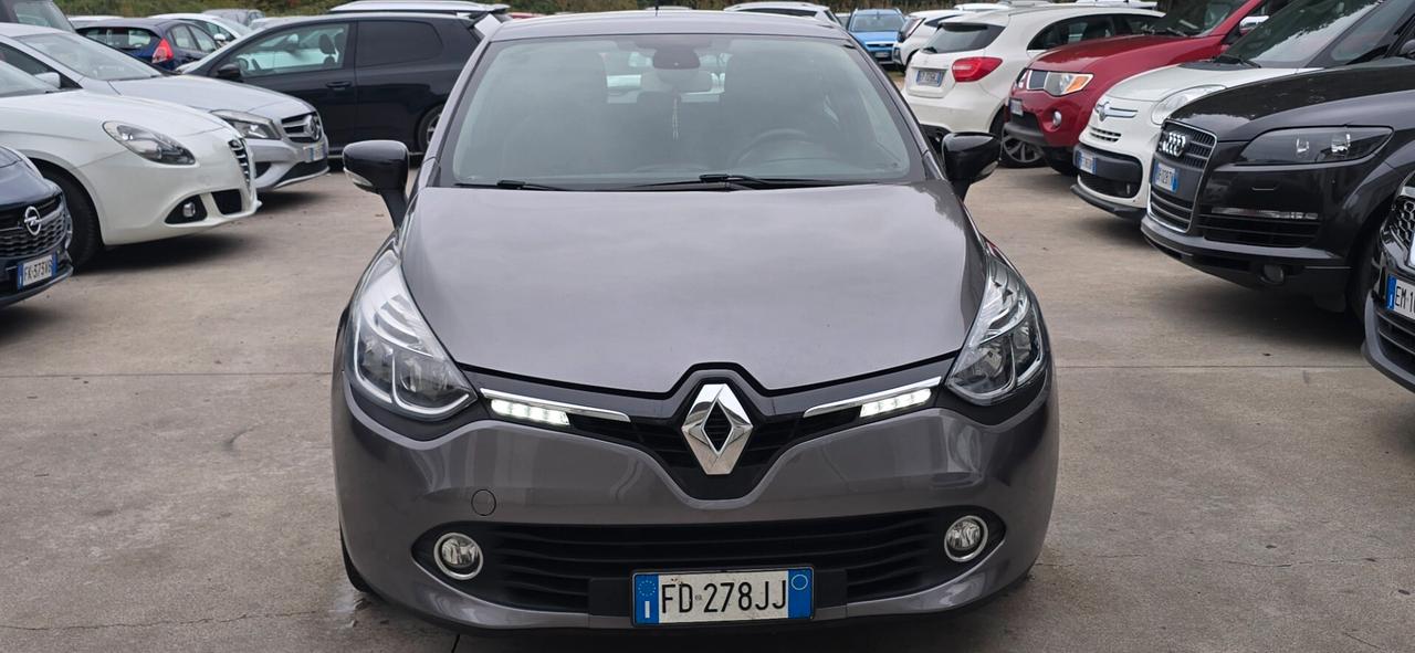 Renault Clio dCi 8V 90CV EDC Start&Stop 5 porte Energy Intens