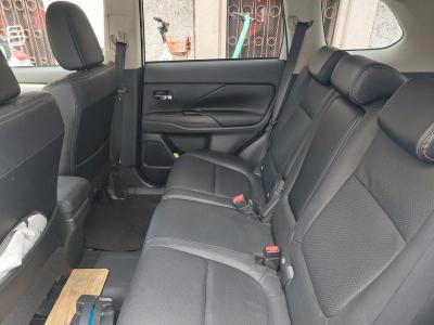 Mitsubishi Outlander phev 2.0 Instyle Diamond 4wd