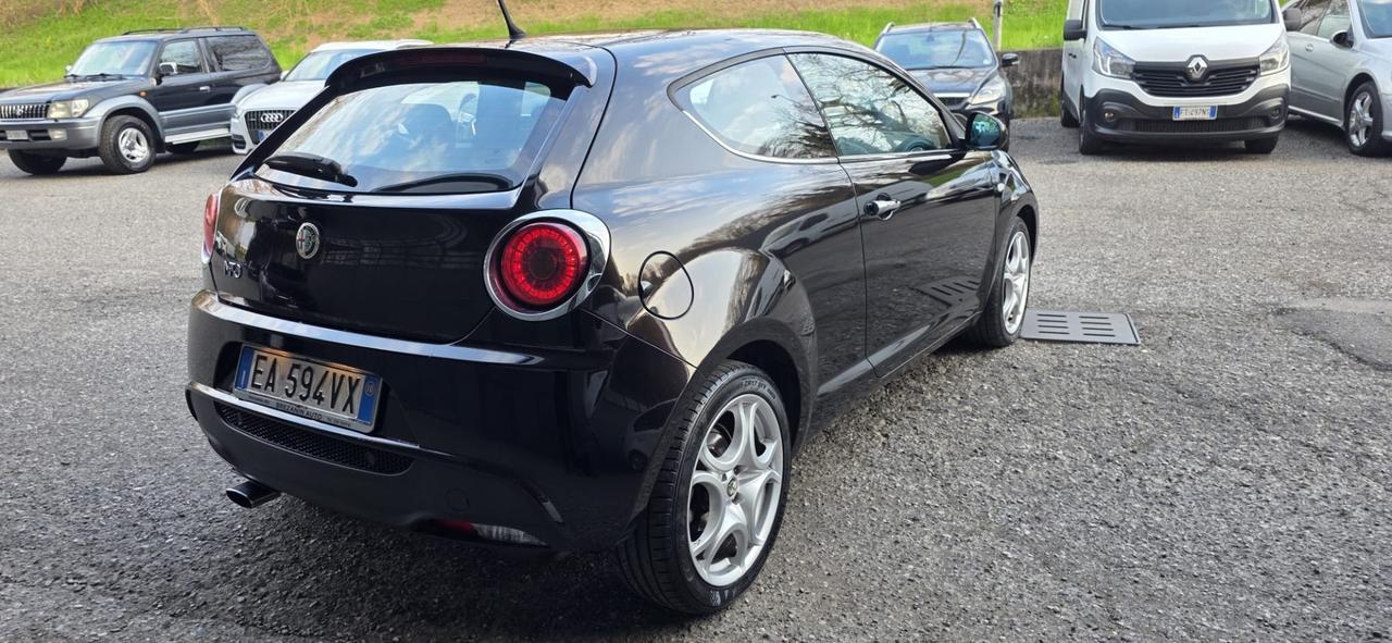 Alfa Romeo MiTo 1.4 105 CV M.air S&S Distinctive Sport Pack