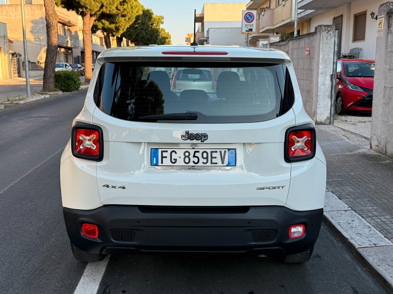 Jeep Renegade 2.0 MJT 4X4 Active Drive Sport 2017
