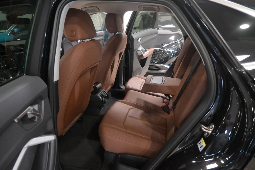 AUDI Q3 SPORTBACK 35 TDI 150CV S-TRONIC BUSINESS EDITION ( FARI LED - VIRTUAL COCKPIT - PELLE - CRUISE - NAVI - MIRROR - PDC - CERCHI 18 )