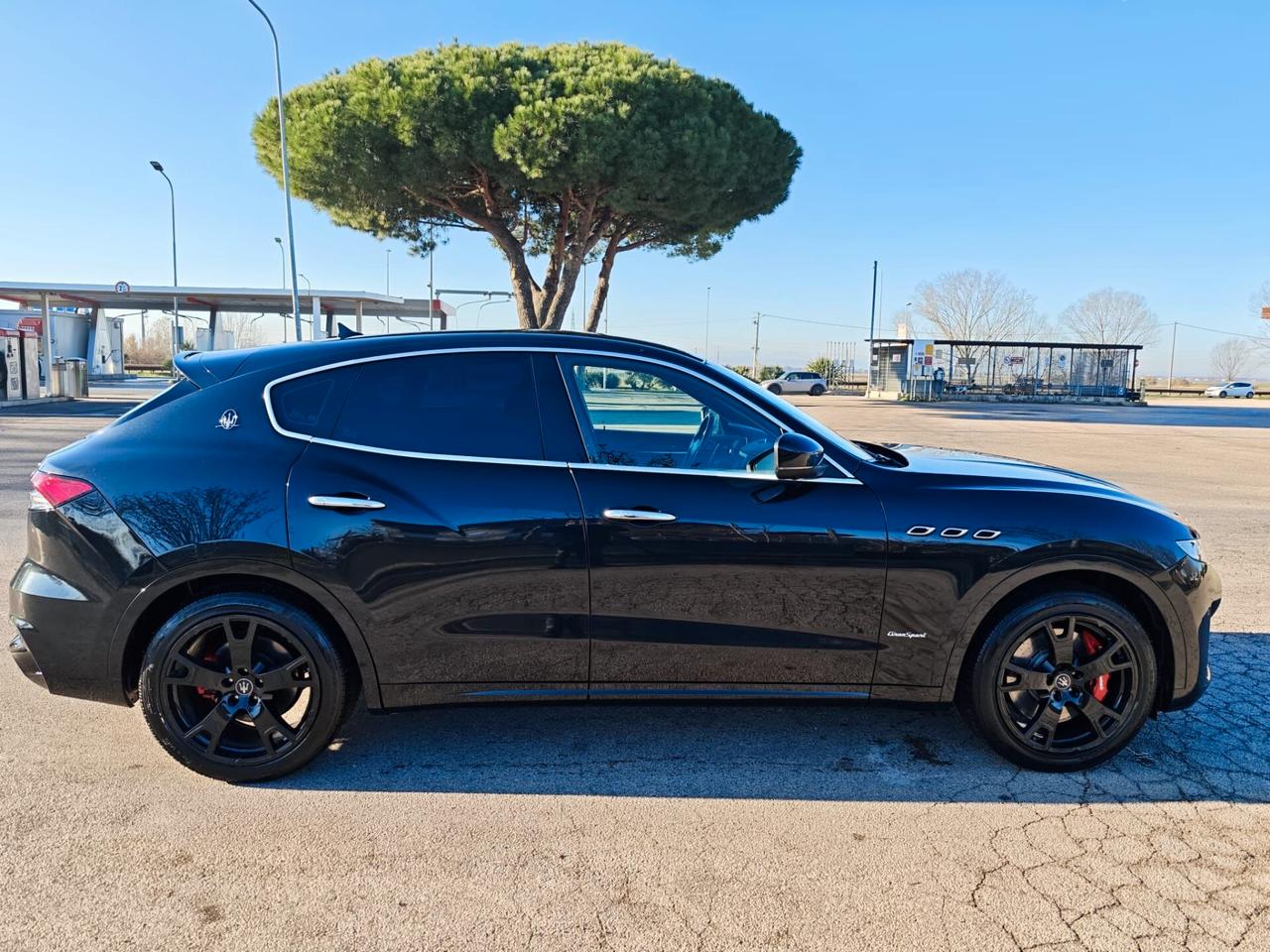 Maserati Levante V6 Gransport