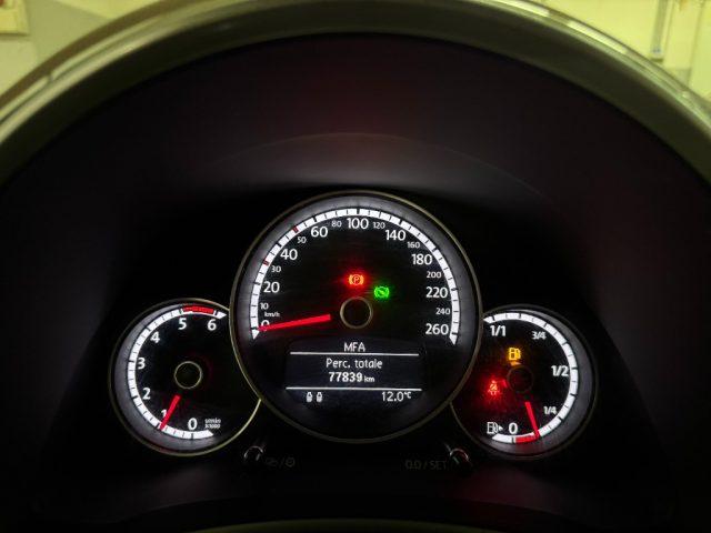 VOLKSWAGEN Maggiolino Cabrio 2.0 TDI DSG Design BlueMotion Technology