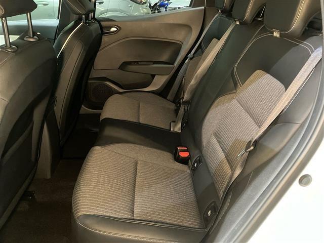RENAULT Clio 1.6 E-Tech full hybrid Techno 145cv auto