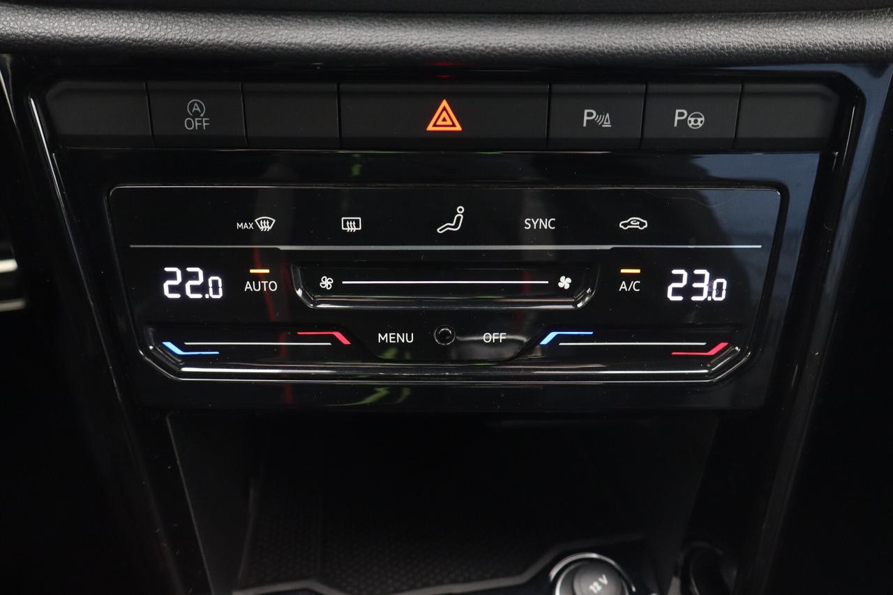 VOLKSWAGEN T-ROC 1.0 TSI 110 CV R-LINE - CONDIZIONI ECCELLENTI