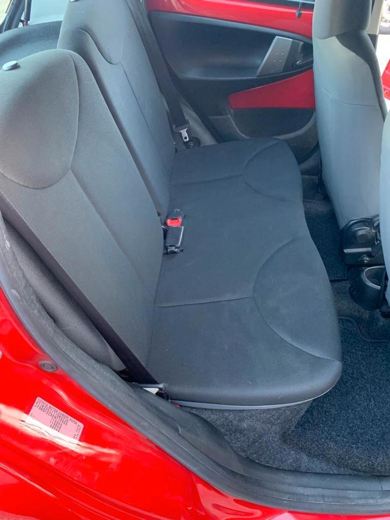 Toyota Aygo 1.0 12V VVT-i 5 porte Lounge Connect