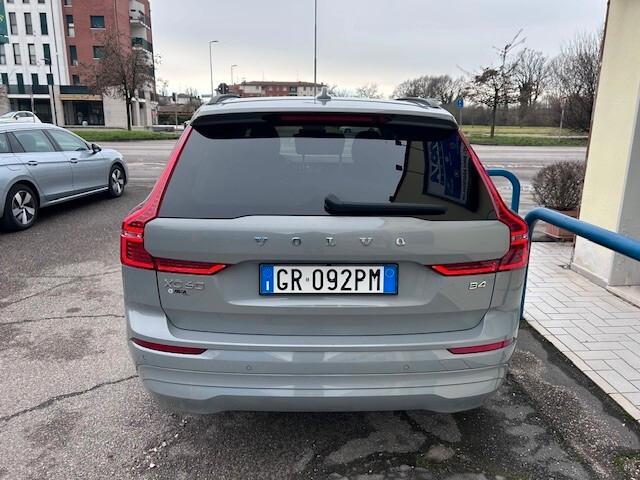 Volvo XC 60 XC60 B4 (d) automatico Core SUBENTRO LEASING