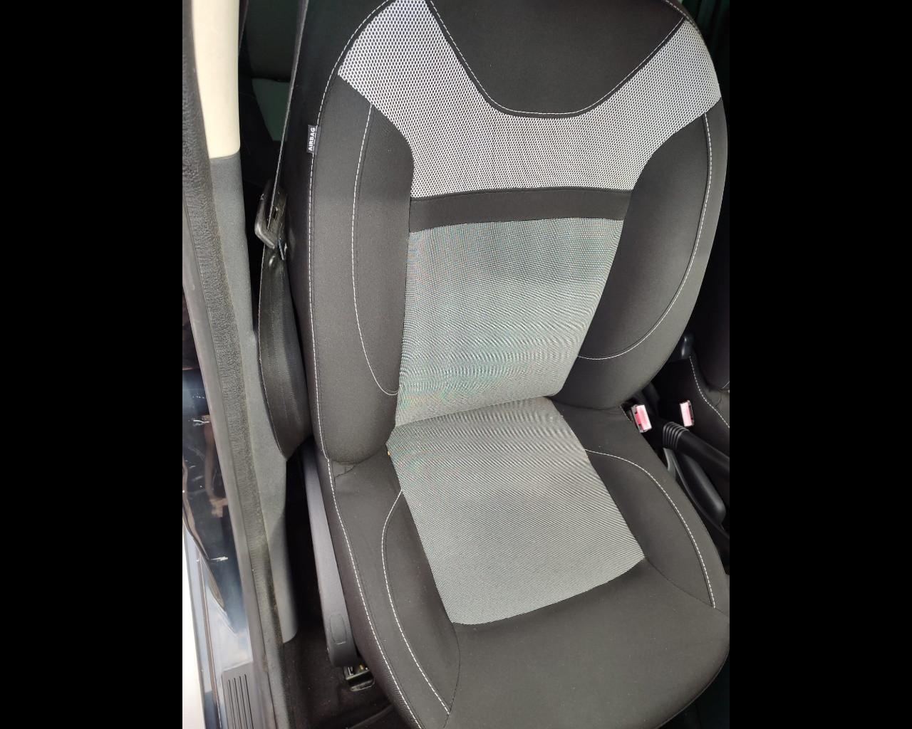 DACIA Duster 1ª serie - Duster 1.5 dCi 110CV S&S 4x2 Serie Speciale Lauréate Family