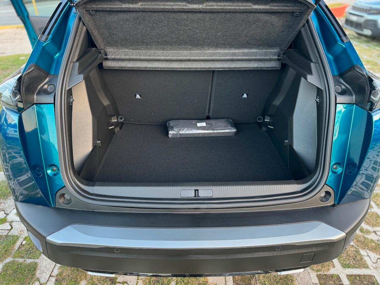 Peugeot 2008 1.2cc PureTech 130cv S&S EAT8 Allure