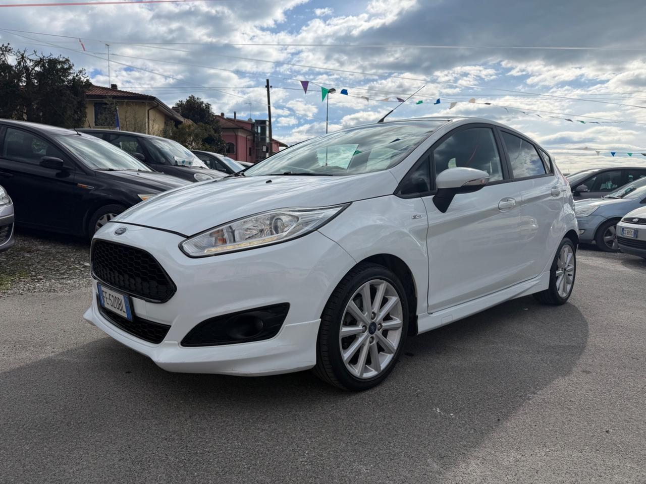 Ford Fiesta 1.5 TDCi 75CV 5 porte ST-Line