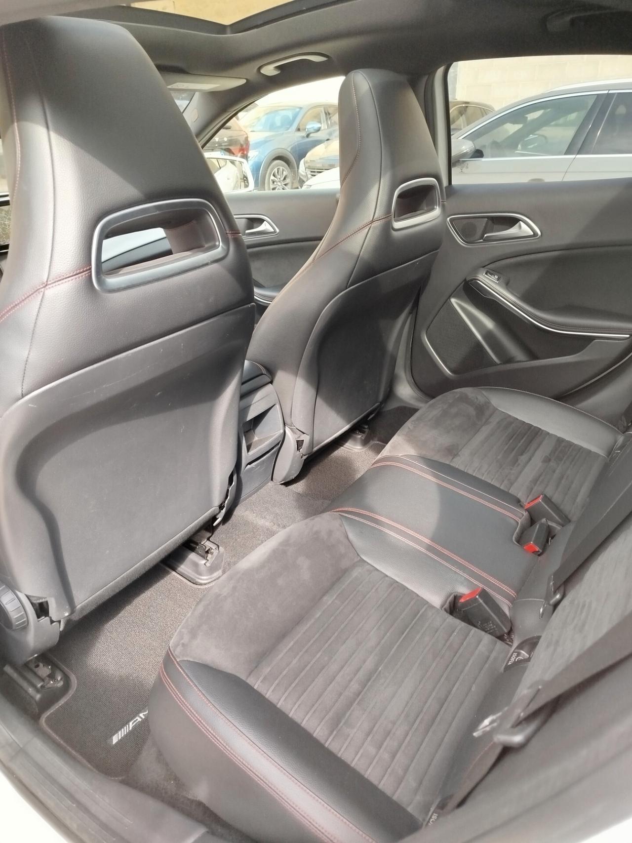 Mercedes-benz GLA 220 CDI Automatic 4Matic Premium Amg