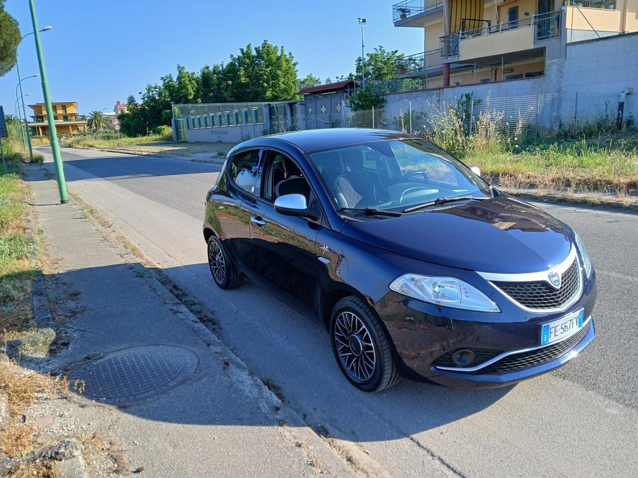 Lancia Ypsilon 1.2 69 CV 5 porte GPL Ecochic Mya