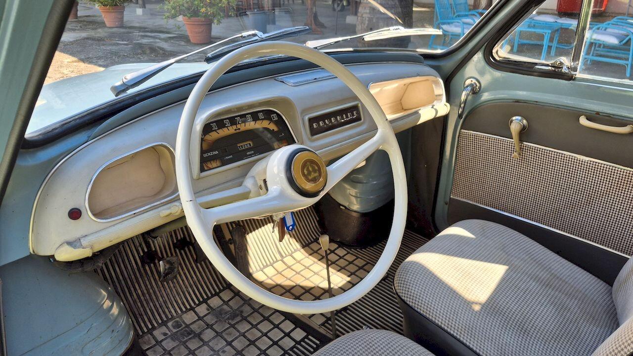 Alfa Romeo Dauphine – 1961