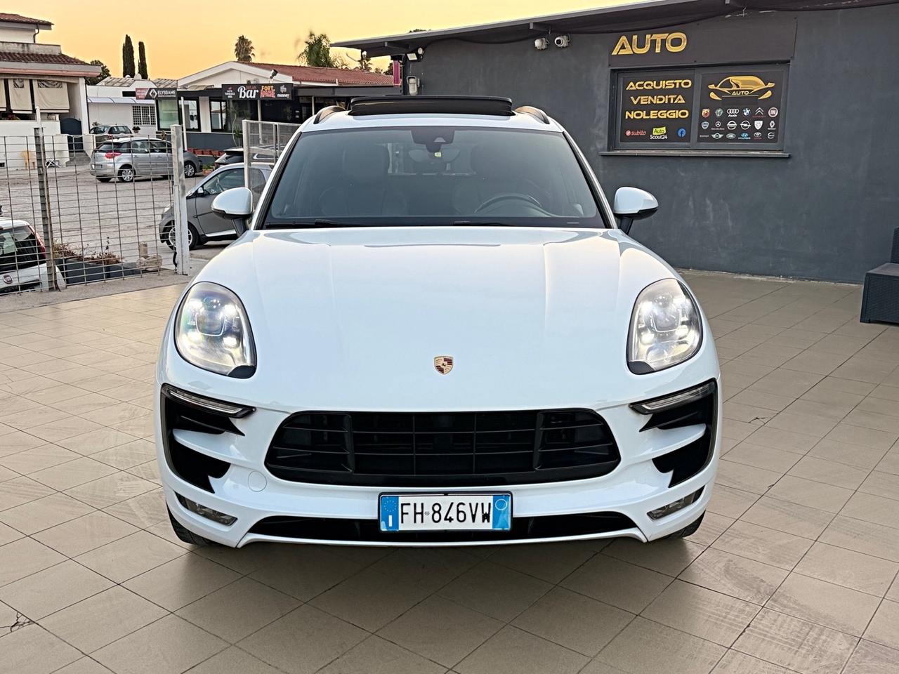 Porsche Macan 3.0 S Diesel Extra Full Perfette Condizioni Garanzia 12 Mesi