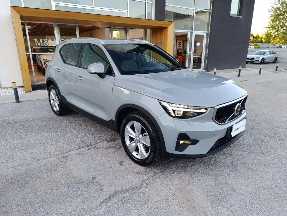 VOLVO - XC40 B3 CORE AUTOMATICO